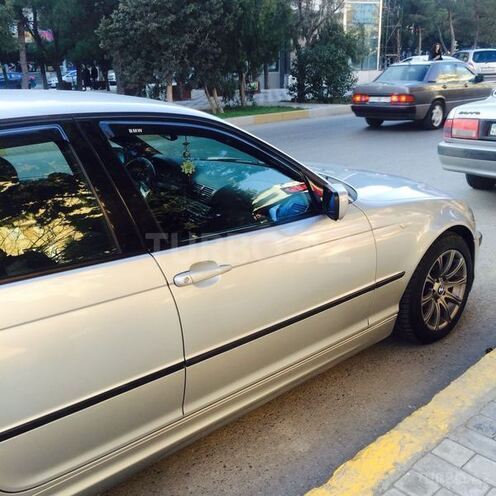 BMW 320 2002, 132,000 km - 2.2 л - Sumqayıt