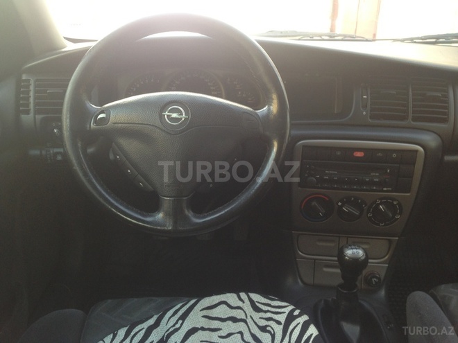 Opel Vectra 1999, 230,000 km - 1.8 l - Bakı