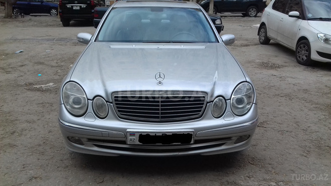 Mercedes E 240 2002, 226,000 km - 2.6 l - Bakı