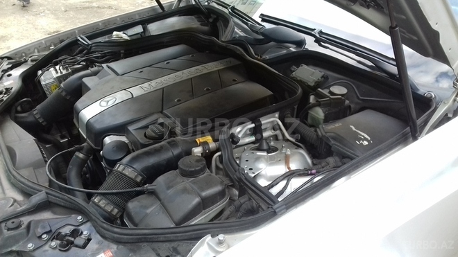 Mercedes E 240 2002, 226,000 km - 2.6 l - Bakı