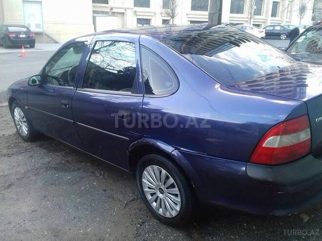 Opel Vectra 1997, 346,000 km - 1.6 l - Bakı