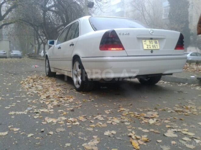 Mercedes C 240 1997, 200,000 km - 2.4 l - Bakı