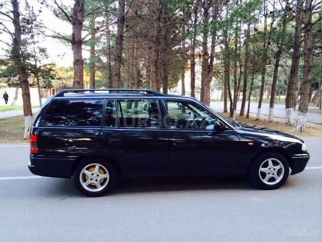 Opel Astra 1998, 220,000 km - 1.6 l - Sumqayıt