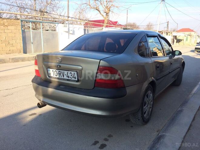 Opel Vectra 1996, 140,000 km - 1.8 л - Bakı