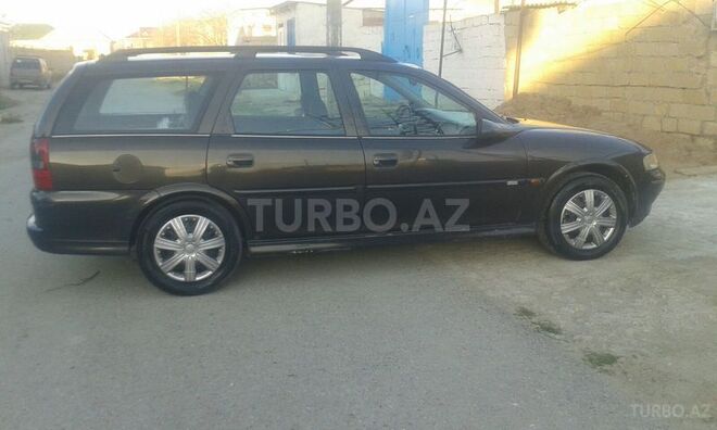 Opel Vectra 2000, 180,000 km - 1.8 l - Sumqayıt