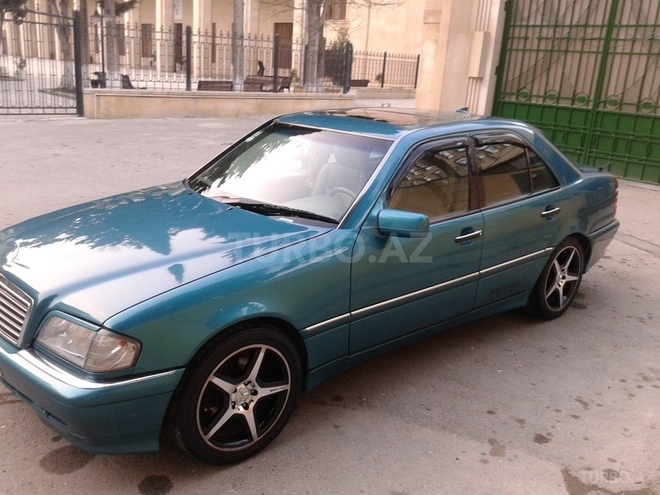 Mercedes C 230 1998, 210,000 km - 2.3 л - Bakı
