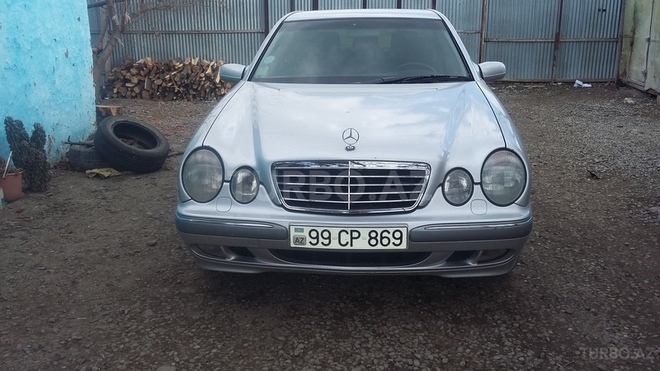 Mercedes E 240 1999, 21,000 km - 2.4 л - Bərdə