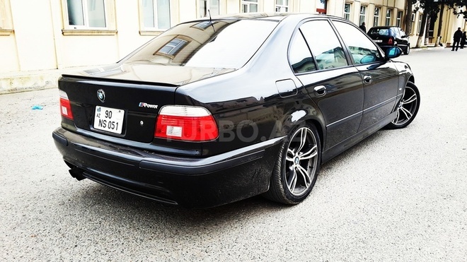 BMW 525 2001, 175,000 km - 2.5 l - Bakı