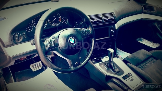 BMW 525 2001, 175,000 km - 2.5 l - Bakı
