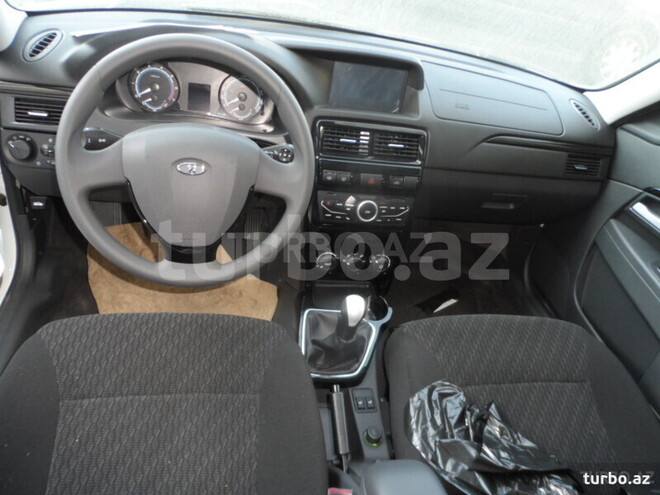 LADA (VAZ) Priora 2015, 1,500 km - 0.2 l - Quba