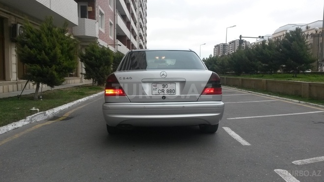 Mercedes C 240 2000, 187,000 km - 2.4 л - Bakı
