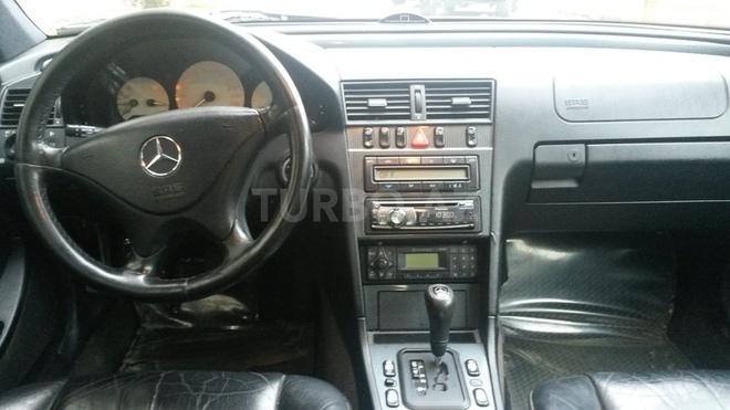 Mercedes C 240 2000, 187,000 km - 2.4 л - Bakı