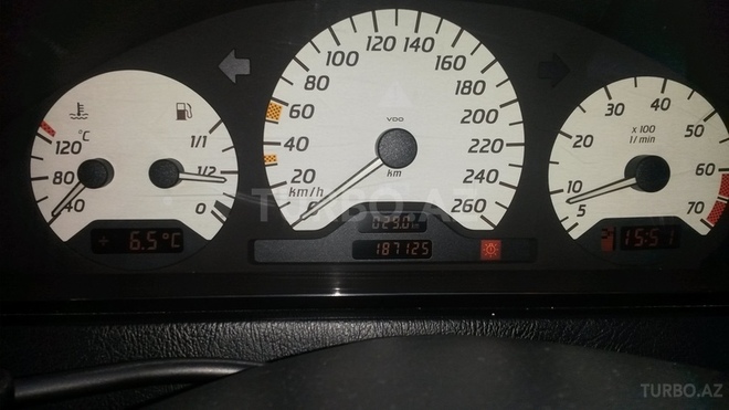 Mercedes C 240 2000, 187,000 km - 2.4 л - Bakı