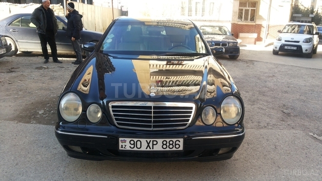 Mercedes E 240 2001, 266,000 km - 2.6 l - Bakı