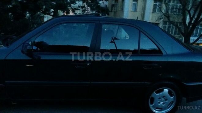 Mercedes C 180 1998, 290,000 km - 1.8 л - Bakı