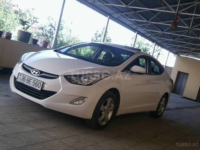 Hyundai Elantra 2012, 72,000 km - 1.6 l - Qəbələ