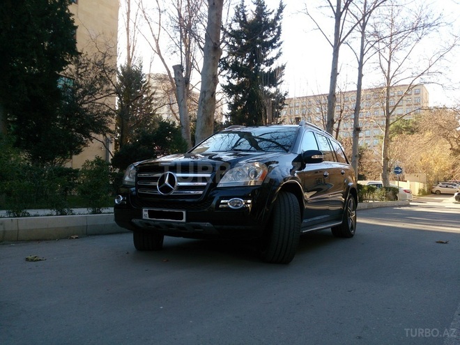 Mercedes GL 550 2008, 76,600 km - 5.5 l - Bakı