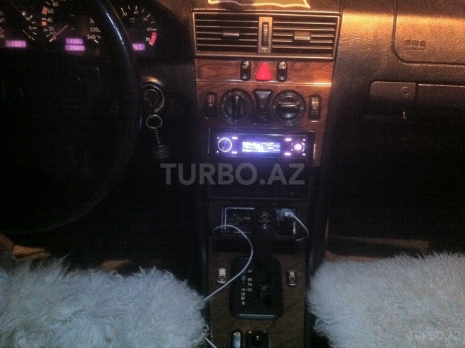 Mercedes C 180 1998, 296,891 km - 1.8 l - Bakı