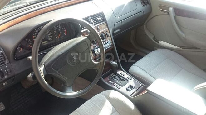 Mercedes C 230 1997, 245,136 km - 2.3 l - Bakı