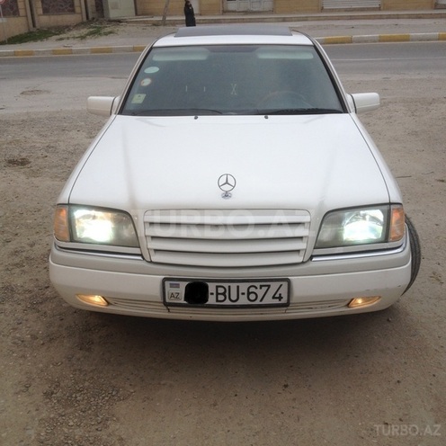 Mercedes C 220 1995, 185,698 km - 2.2 л - Bakı