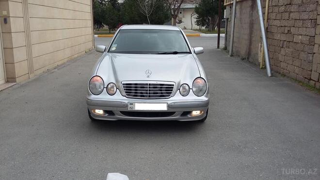 Mercedes E 240 2000, 212,000 km - 2.4 л - Bakı