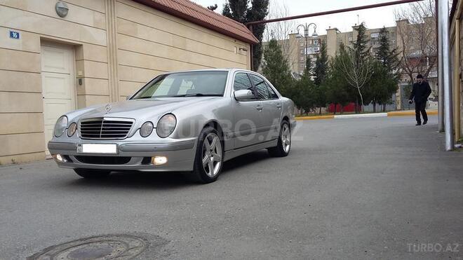 Mercedes E 240 2000, 212,000 km - 2.4 л - Bakı