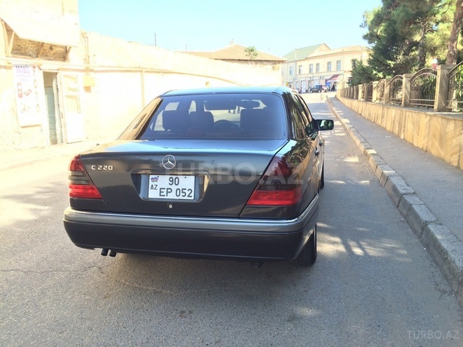 Mercedes C 220 1996, 220,000 km - 2.2 l - Bakı