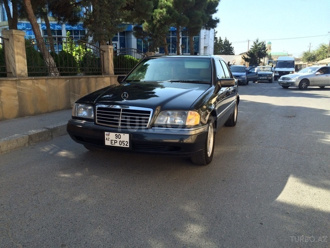 Mercedes C 220 1996, 220,000 km - 2.2 l - Bakı