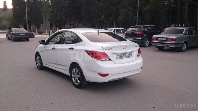 Hyundai Accent 2012, 61,000 km - 1.4 l - Bakı