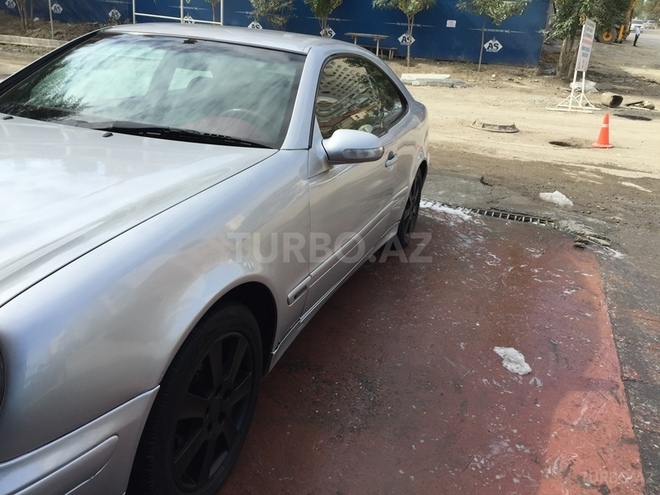 Mercedes CLK 200 2000, 160,500 km - 2.0 l - Bakı