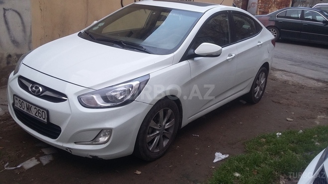 Hyundai Accent 2011, 165,000 km - 1.6 l - Bakı