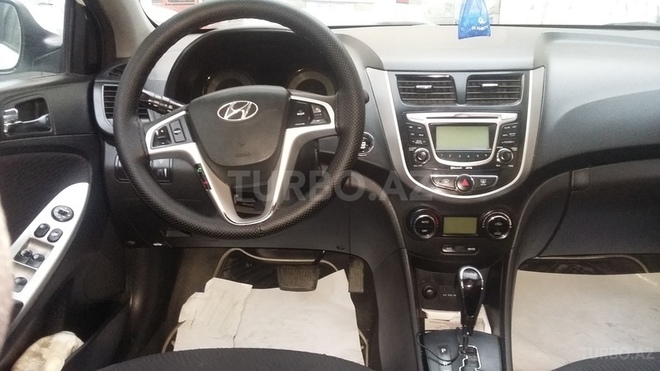 Hyundai Accent 2011, 165,000 km - 1.6 l - Bakı