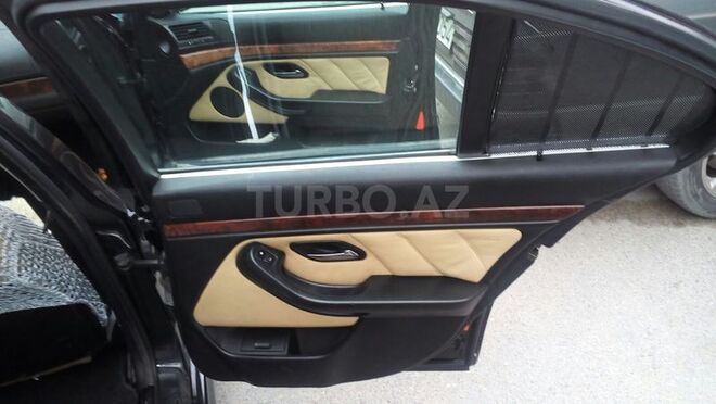 BMW 528 1999, 216,000 km - 2.8 л - Bakı
