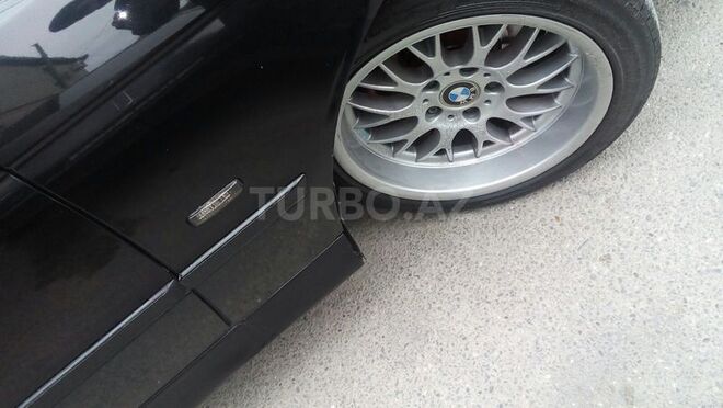 BMW 528 1999, 216,000 km - 2.8 л - Bakı