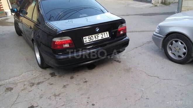 BMW 528 1999, 216,000 km - 2.8 л - Bakı