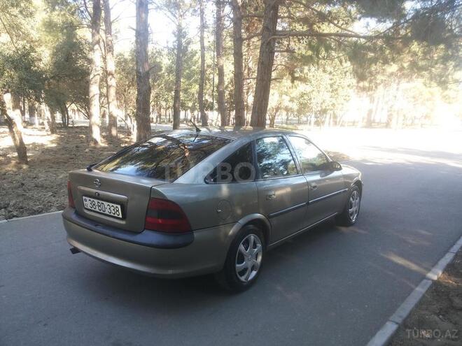 Opel Vectra 1997, 250,000 km - 1.8 l - Sumqayıt