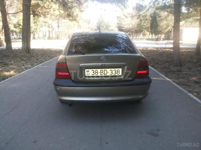 Opel Vectra 1997, 250,000 km - 1.8 l - Sumqayıt