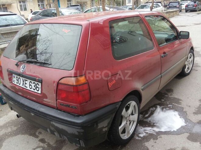 Volkswagen Golf 1993, 262,660 km - 1.8 l - Bakı