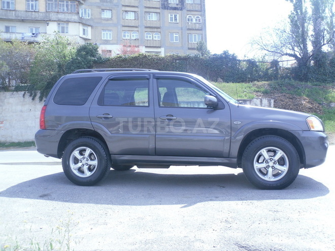 Mazda Tribute 2005, 235,000 km - 3.0 l - Bakı