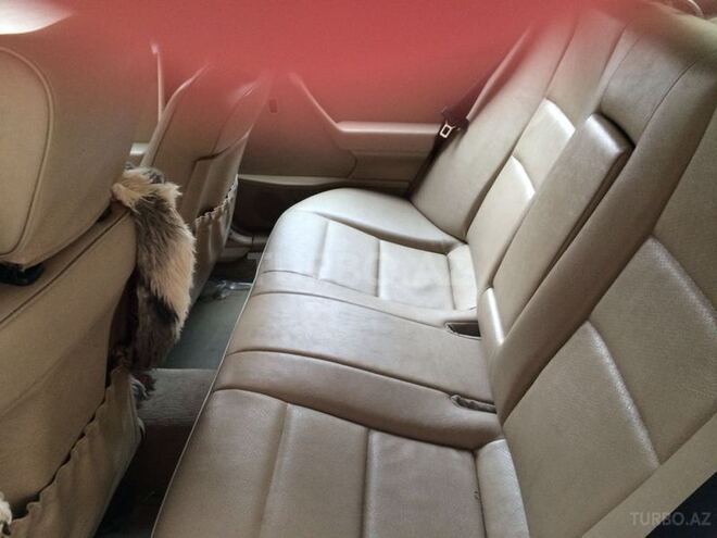 Mercedes C 200 1996, 247,000 km - 2.0 л - Bakı