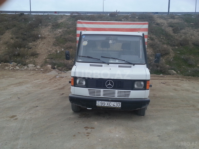 Mercedes 410 D 1995, 300,000 km - 2.9 l - Bakı