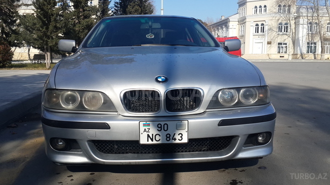 BMW 525 2001, 320,000 km - 2.5 l - Mingəçevir