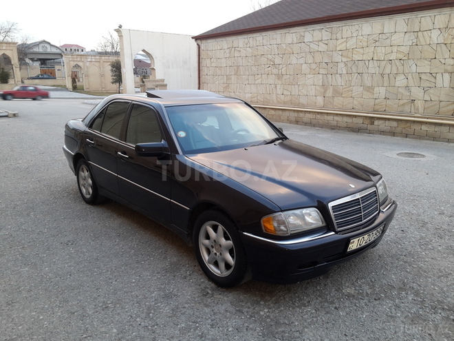 Mercedes C 230 1999, 231,000 km - 2.3 l - Bakı