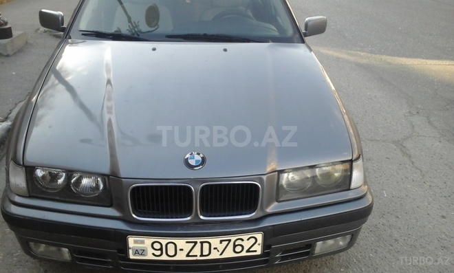 BMW 320 1992, 235,000 km - 2.0 л - Bakı