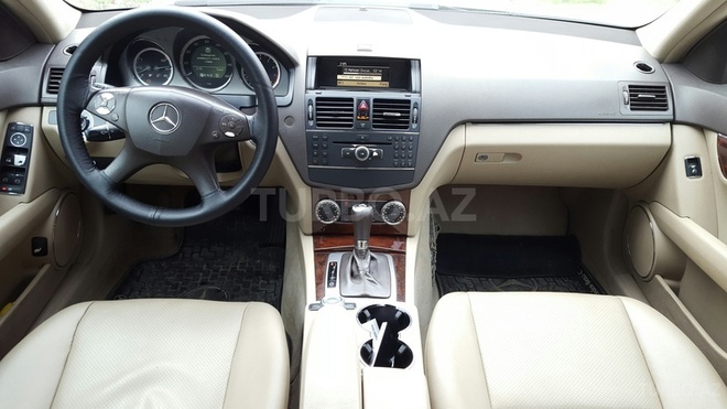 Mercedes C 300 2009, 137,000 km - 3.0 l - Bakı