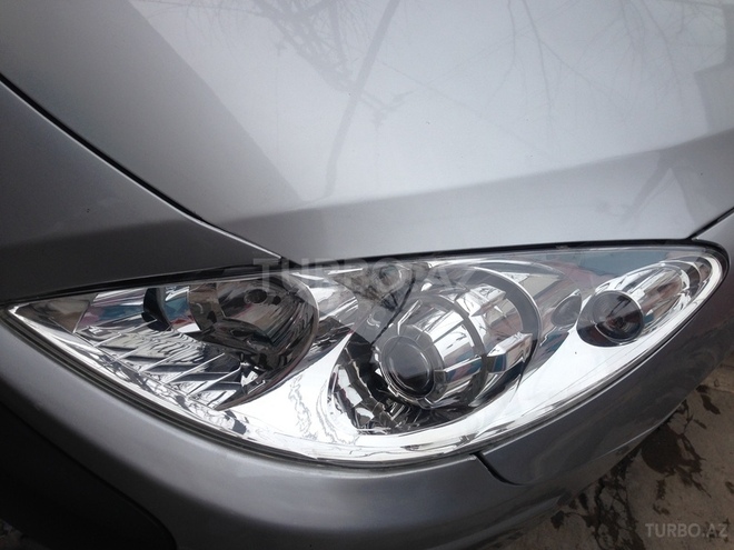Peugeot 307 2005, 68,000 km - 2.0 л - Bakı