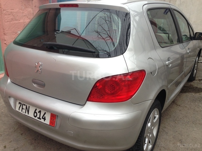 Peugeot 307 2005, 68,000 km - 2.0 л - Bakı