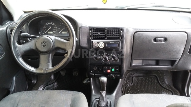 Volkswagen Polo 1999, 200,000 km - 1.5 l - Bakı
