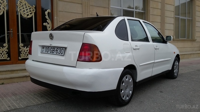 Volkswagen Polo 1999, 200,000 km - 1.5 l - Bakı