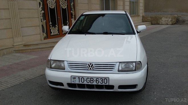 Volkswagen Polo 1999, 200,000 km - 1.5 l - Bakı